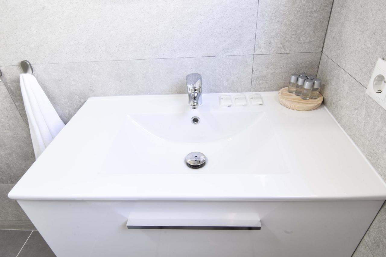 Letmalaga Sweet Family Apartment ภายนอก รูปภาพ